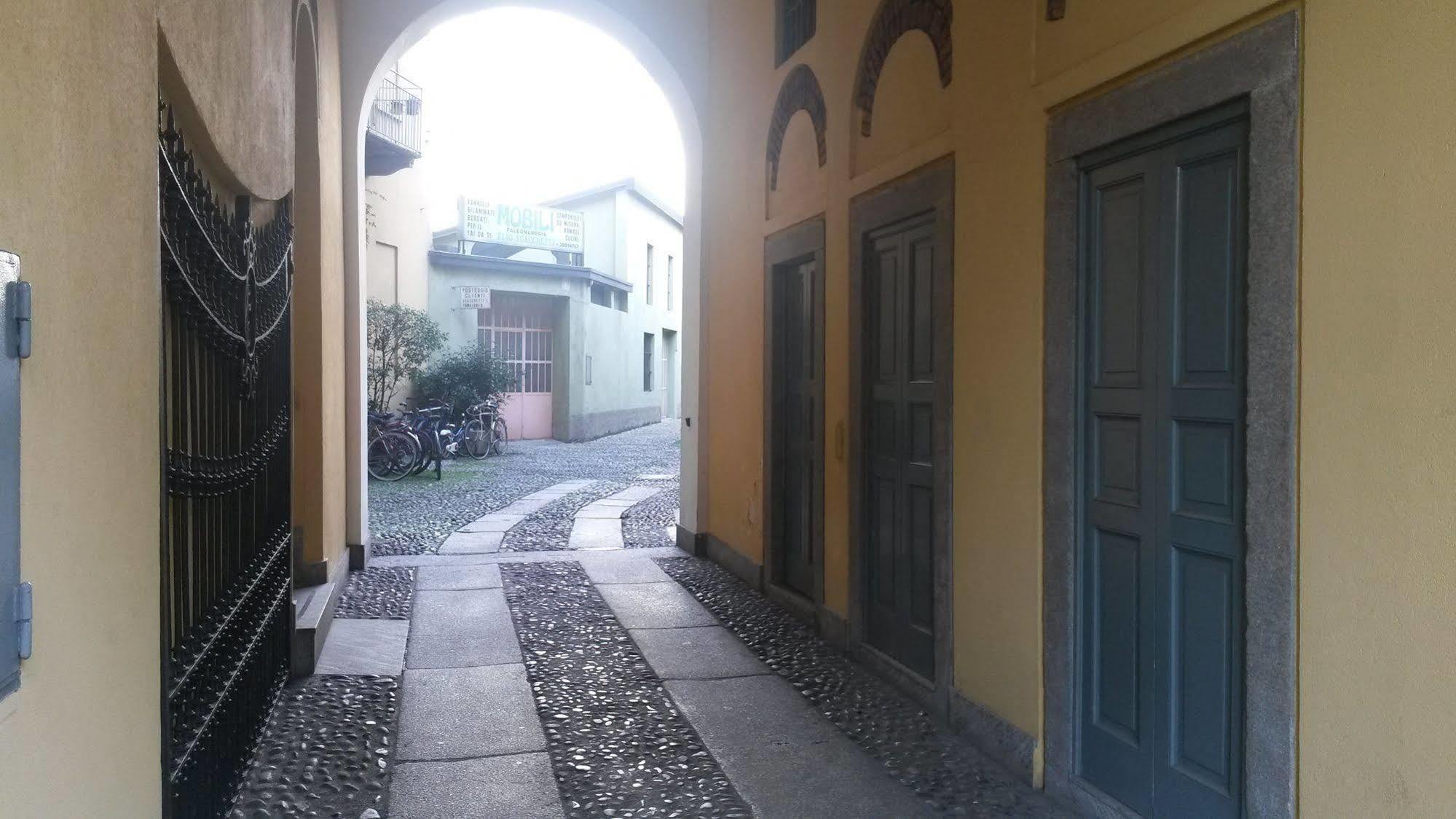 La Locanda Del Pino Mediolan Zewnętrze zdjęcie